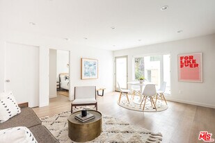 1948 Preston Ave in Los Angeles, CA - Building Photo