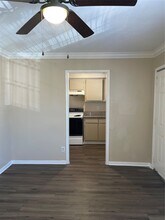 4710 Airport Blvd in Houston, TX - Building Photo - Building Photo