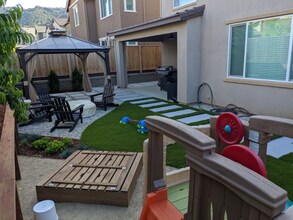 6420 Godani St in Gilroy, CA - Building Photo - Building Photo