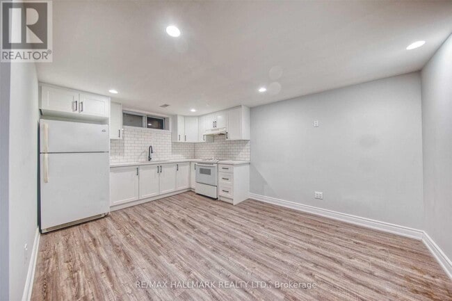 property at 40 Rowatson Rd