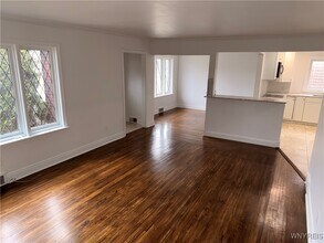 308 Mt Vernon Rd in Buffalo, NY - Building Photo - Building Photo