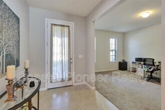 16321 Treasure Point Dr in Wimauma, FL - Building Photo - Building Photo