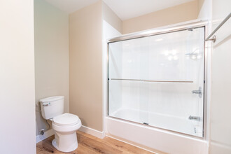 2620 Regent in Berkeley, CA - Building Photo - Building Photo
