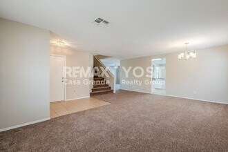 610 W Racine Loop in Casa Grande, AZ - Building Photo - Building Photo