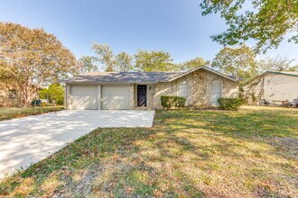 403 Live Oak Dr in Mansfield, TX - Foto de edificio - Building Photo