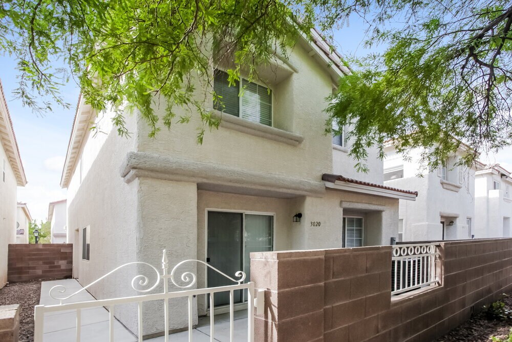3020 Sunrise Bay Ave in North Las Vegas, NV - Building Photo