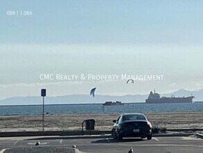 5255 E Ocean Blvd, Unit 5257 1/2 E. Ocean Blvd in Long Beach, CA - Building Photo - Building Photo