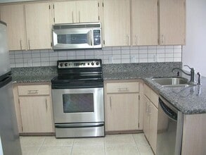 10602 Whitestone Ct in Orlando, FL - Foto de edificio - Building Photo