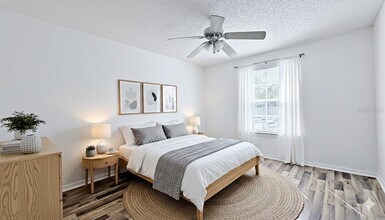 1037 S Hiawassee Rd in Orlando, FL - Building Photo - Building Photo