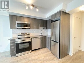 1010 Sandy Beach Rd in Pickering, ON - Building Photo - Building Photo