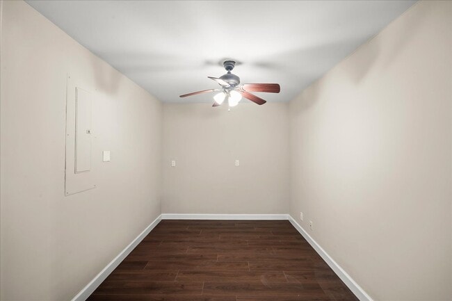 1890 S Ocean Dr in Hallandale Beach, FL - Building Photo - Building Photo