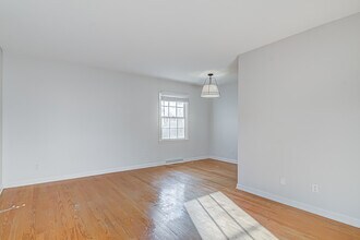 805 Trenton St in High Point, NC - Building Photo - Building Photo