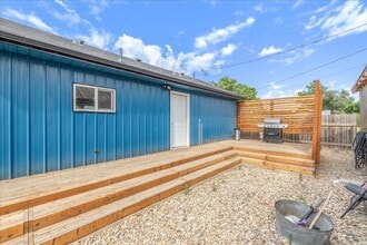 205 N Fouch St in Parma, ID - Foto de edificio - Building Photo