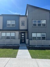 1539 Spring Water Pt in Colorado Springs, CO - Building Photo - Building Photo