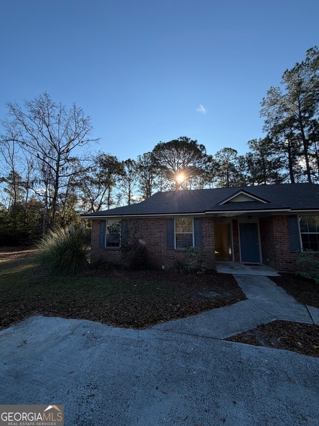 property at 444 Admiral's Walk Dr