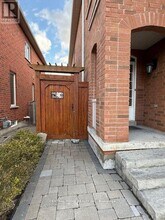 29 Aikenhead Ave in Richmond Hill, ON - Building Photo - Building Photo