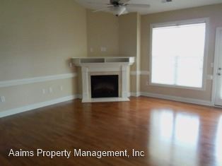 1930 Harcourt Cir photo'