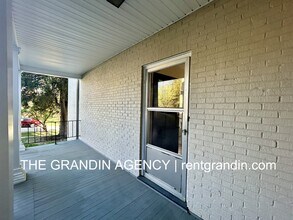 2504 Longview Ave SW in Roanoke, VA - Building Photo - Building Photo