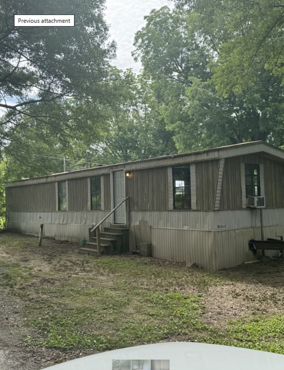 105 Shannon St in Plantersville, MS - Building Photo