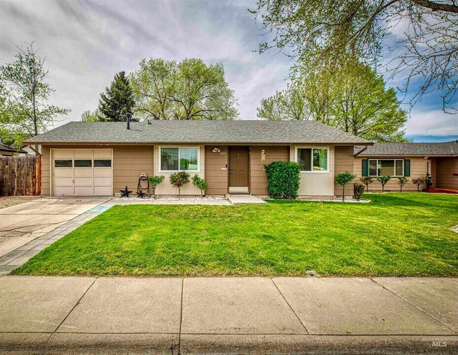 11753 W Viola Ct in Boise, ID - Building Photo