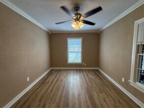 2133 Edwin St in Fort Worth, TX - Foto de edificio - Building Photo