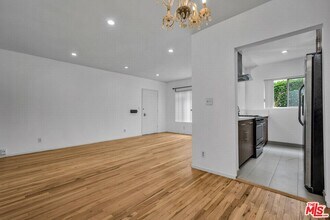 149 S Hayworth Ave in Los Angeles, CA - Building Photo - Building Photo