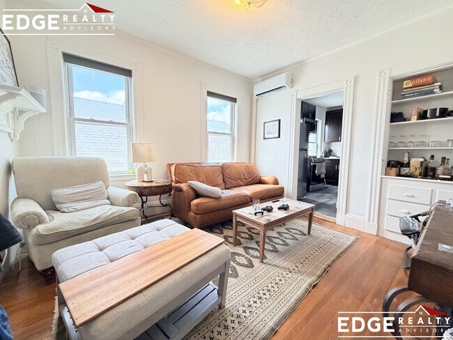 property at 33 Hancock St