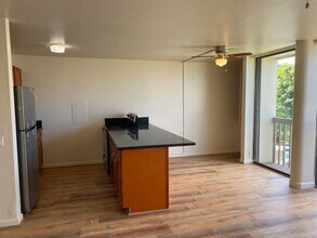 84-718-718 Ala Mahiku St in Waianae, HI - Building Photo - Building Photo