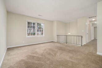 1375 Red Cedar Trail in Stone Mountain, GA - Building Photo - Building Photo