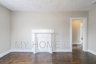 1017 Holland Ave in Charlotte, NC - Building Photo - Building Photo