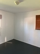 5 Superior St in River Rouge, MI - Building Photo - Building Photo