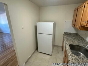 122 Dustin St, Unit 21 in Boston, MA - Building Photo - Building Photo