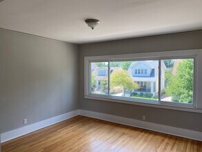1416 Beaconsfield Ave, Unit 1416 Beaconsfield in Grosse Pointe Park, MI - Building Photo - Building Photo