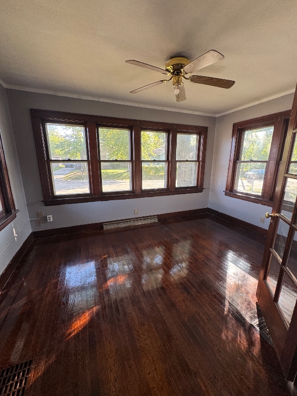 property at 119 W Willow Dr
