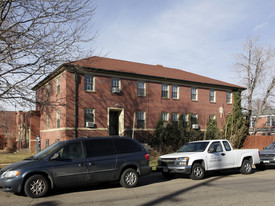 375 S Navajo St Apartments