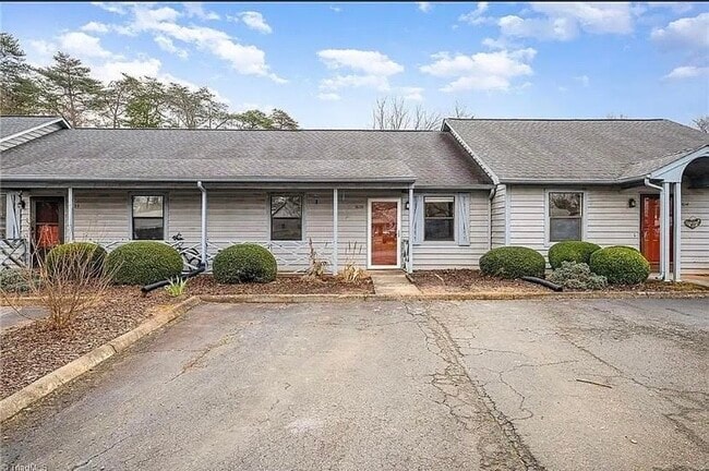 property at 1620 Windsong Ct