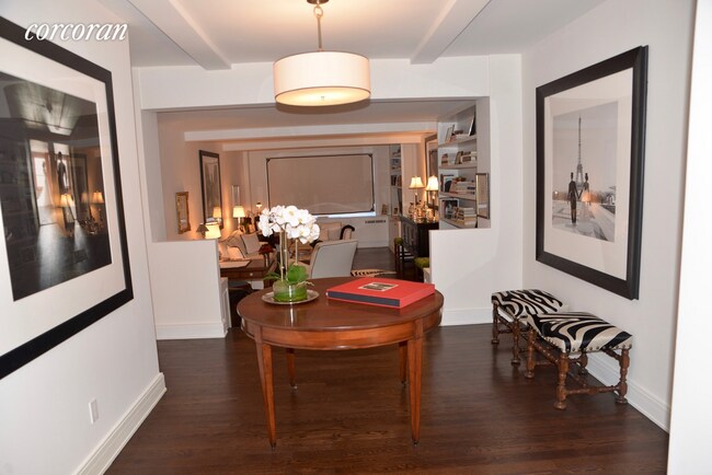 170 E 77th St-Unit -: 2A in New York, NY - Building Photo - Building Photo