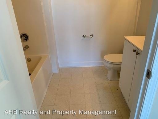 100 Campus Walk Trail in Elon, NC - Building Photo