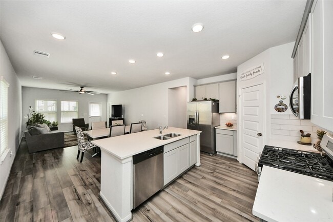 8449 Sweet Cherry Ln in Magnolia, TX - Building Photo - Building Photo