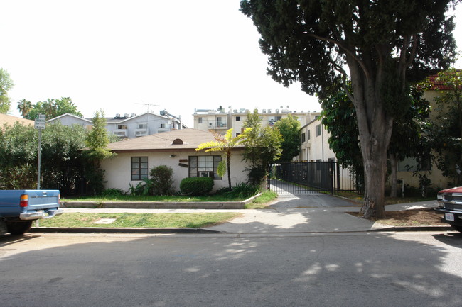 14316 Friar St in Van Nuys, CA - Building Photo - Building Photo