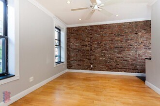 340 E 18th St in New York, NY - Building Photo - Building Photo