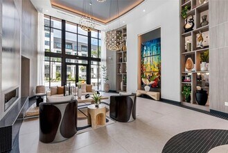 425 Centerpointe Cir, Unit A1 in Altamonte Springs, FL - Building Photo - Building Photo