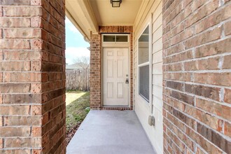 13213 Forest Sage St, Unit 0922 in Manor, TX - Building Photo - Building Photo