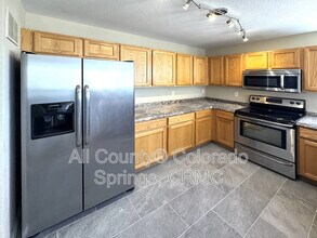 5048 Weaver Dr in Colorado Springs, CO - Building Photo - Building Photo