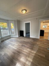 348 Portland St in Rochester, NH - Building Photo - Building Photo
