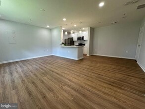 43577 Patching Pond Square in Ashburn, VA - Building Photo - Building Photo