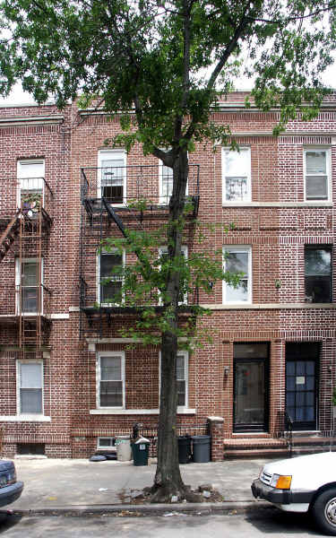 521 82nd street in Brooklyn, NY - Building Photo