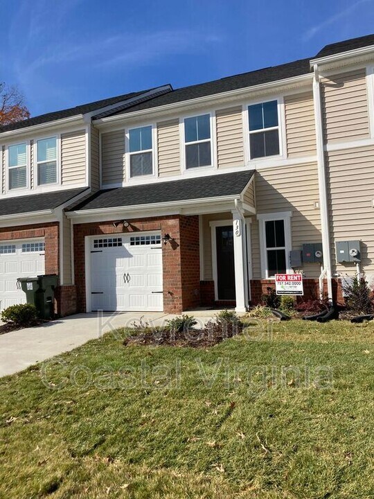 130 Bicameral Ln in Williamsburg, VA - Building Photo