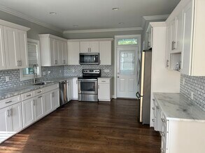 1001 57th Ave N in Nashville, TN - Building Photo - Building Photo