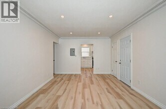 433 Guelph St in Kitchener, ON - Building Photo - Building Photo